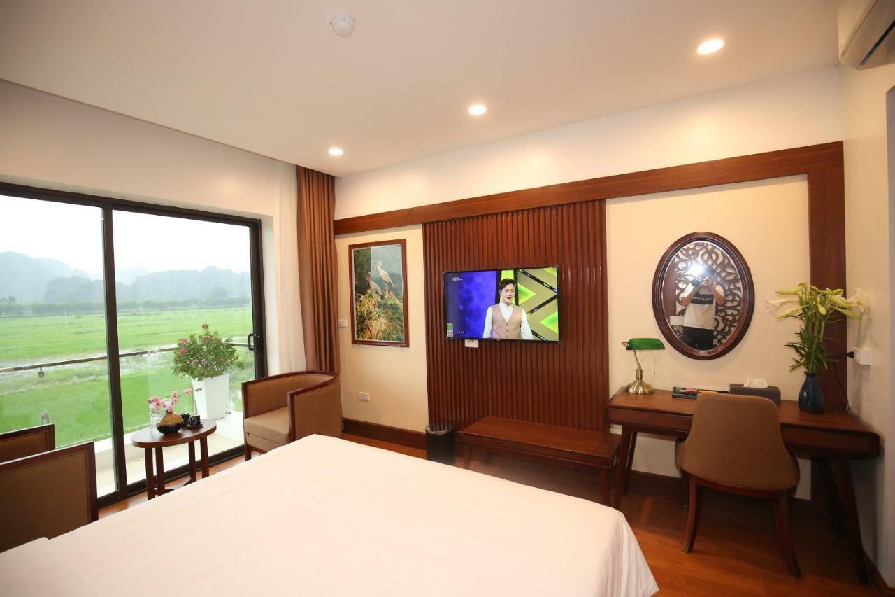 Liberty Hall Tam Coc Hotel & Villa Ніньбінь Екстер'єр фото