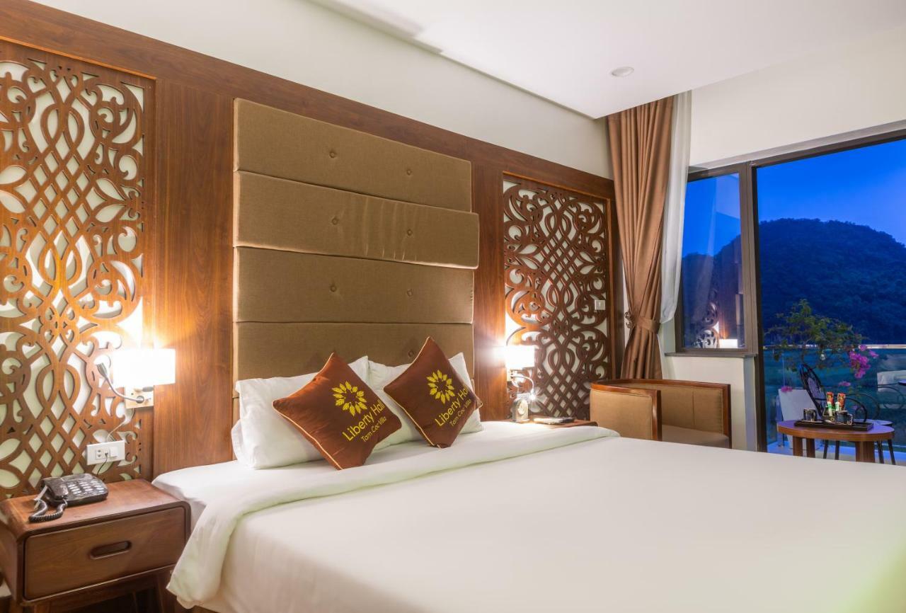 Liberty Hall Tam Coc Hotel & Villa Ніньбінь Екстер'єр фото